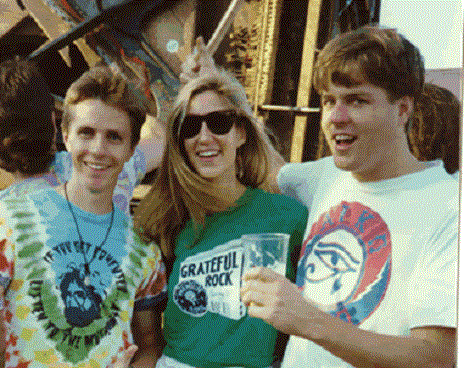 ann_coulter-grateful_dead_concert-san_francisco.gif