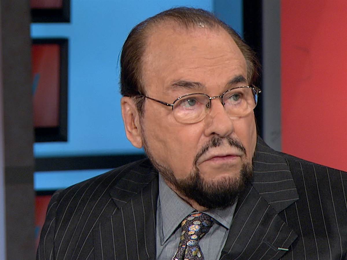 NDg5NDIxODcxMjQ=_o_james-lipton-scores-obamas-speech.jpg