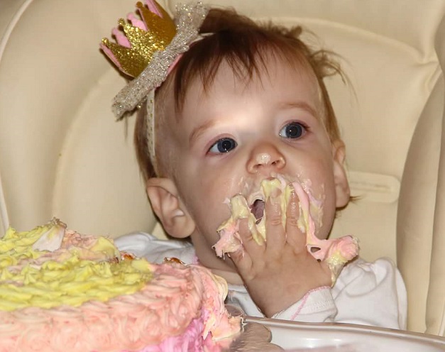 Stell-Belle w cake.jpg