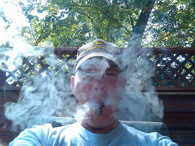 smoke9 (Small).JPG