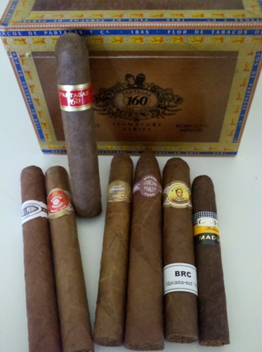 Partagas box split1.jpg