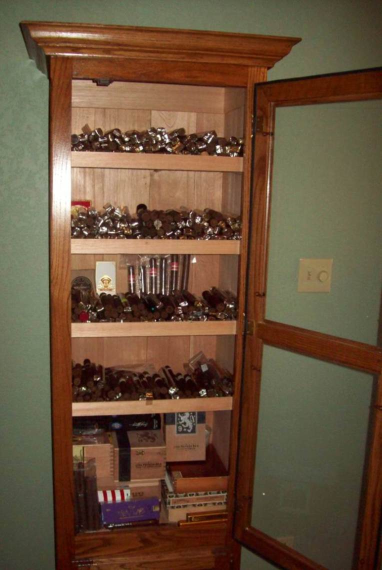 gun cabinet full.jpg