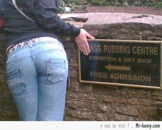 b_560_0_16777215_00_http___images1.mr-funny.com_2012_Yes-please.jpg