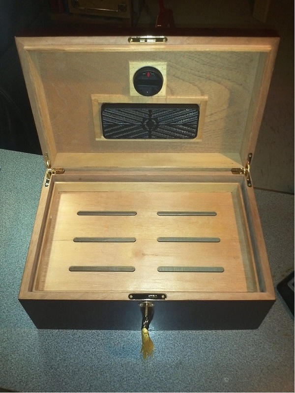 Harley Humidor 3.jpg