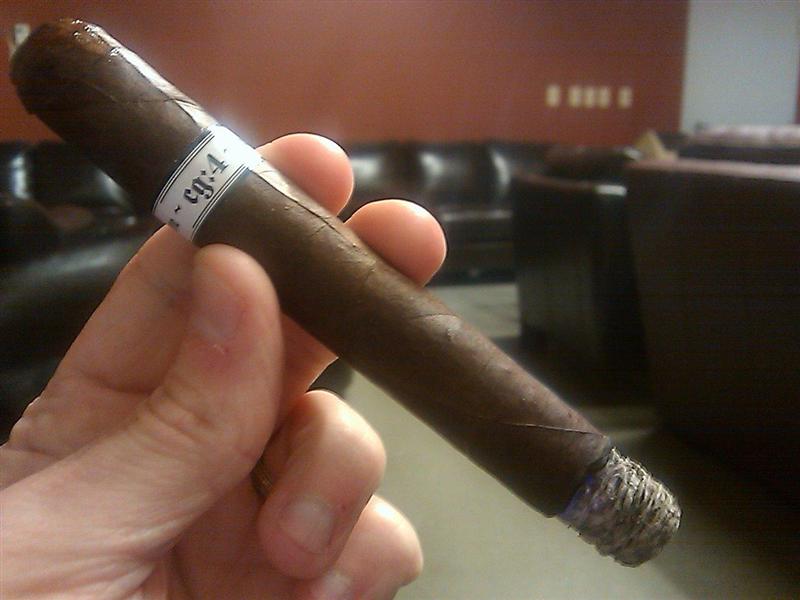 cigar Illusione cg4 (Medium).JPG