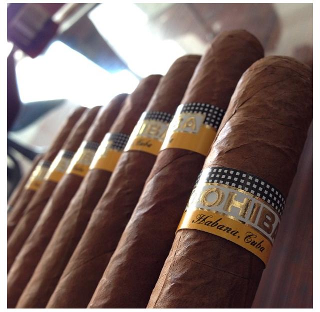 Cohiba real-fake.JPG