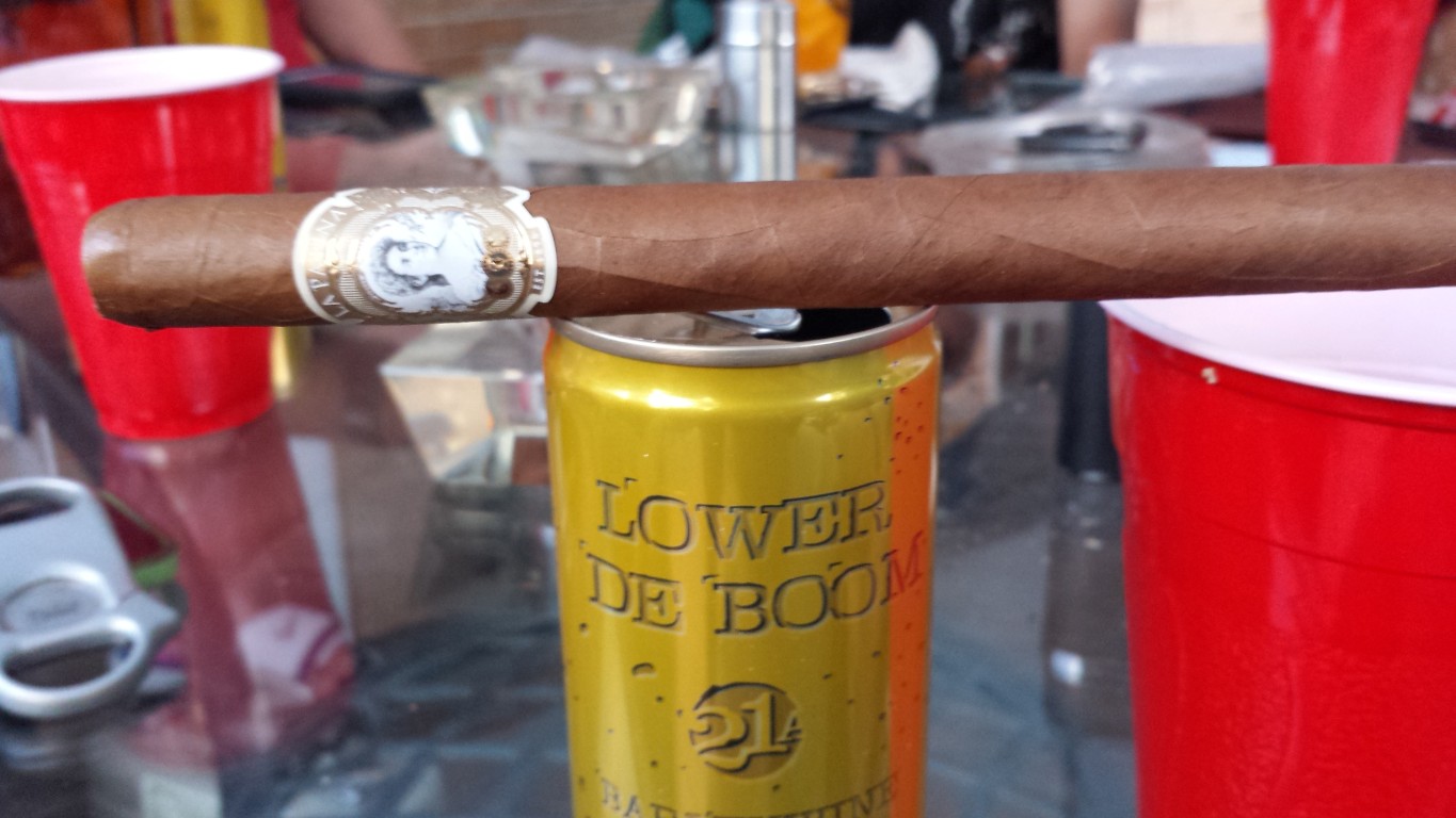 La Palina Goldie Lancero.jpg