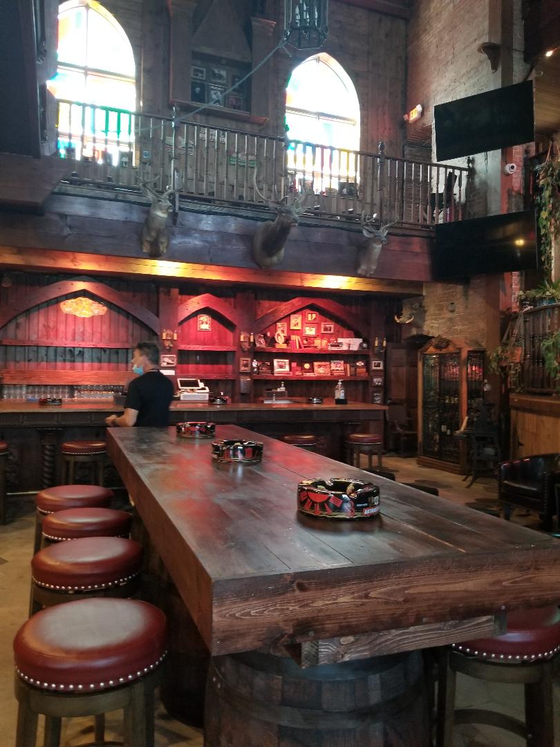 Bar.jpg