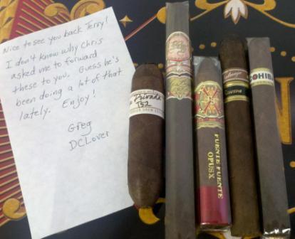 DCLOVERS HIT E.jpg