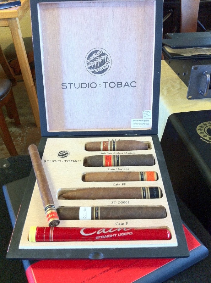 Studio_Tobac_Limited_Edition_Sampler_4-thumb.jpg